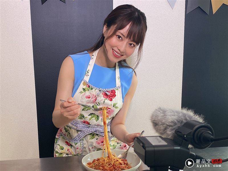 厨艺精湛的吉泽明步去年开设烹饪班，透过美食与男粉丝交流。（图／翻摄自akiho_yoshi 推特）